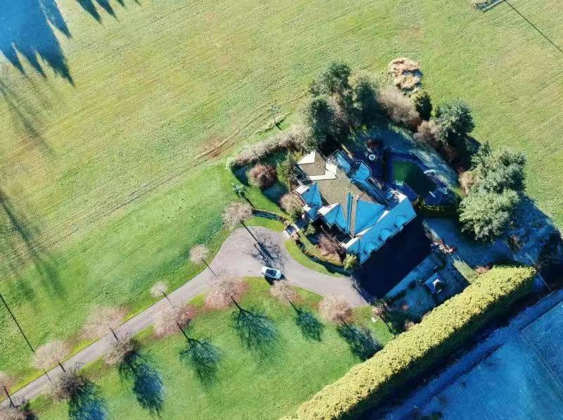Cedar Manor Bed And Breakfast Pitt Meadows Екстер'єр фото