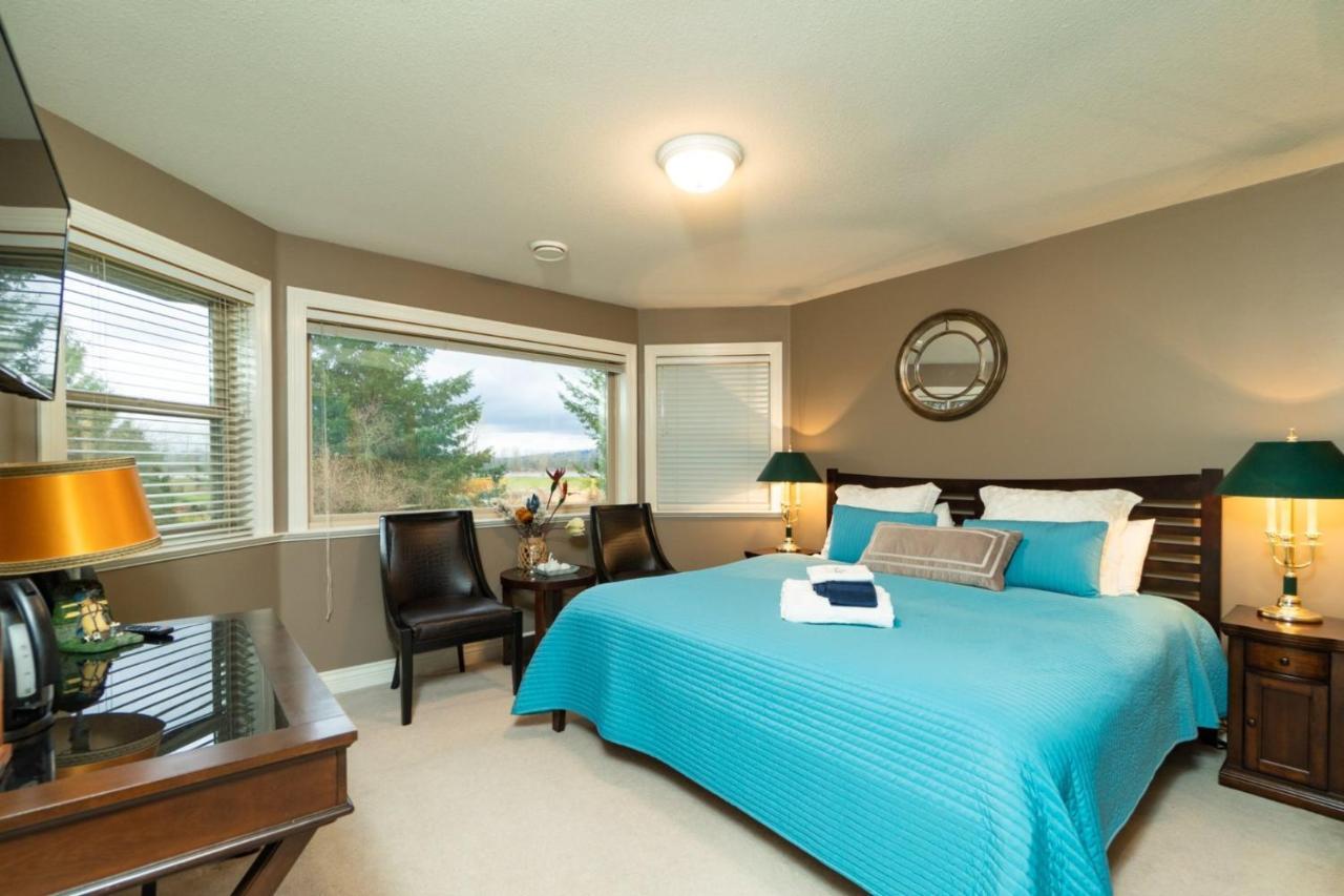 Cedar Manor Bed And Breakfast Pitt Meadows Екстер'єр фото