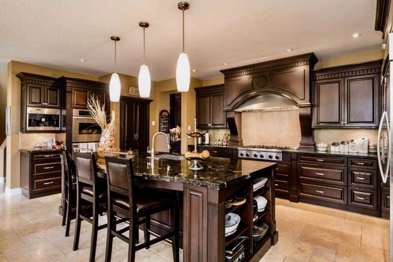 Cedar Manor Bed And Breakfast Pitt Meadows Екстер'єр фото